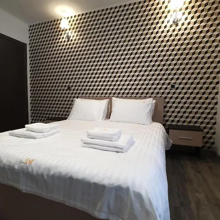 Grand Apart In Silver Mountain 7Guests Апартаменти Брашов