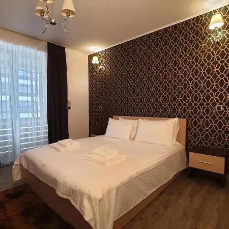Grand Apart In Silver Mountain 7Guests Апартаменти Брашов